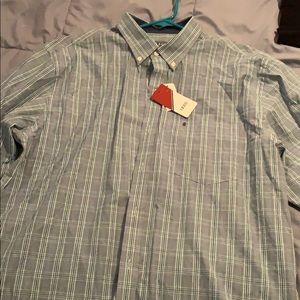 Izod button up